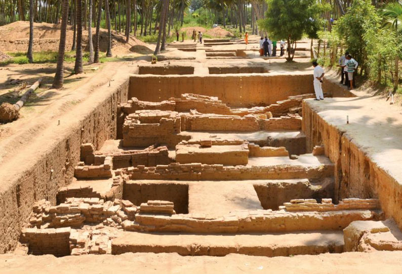 கீழடி ஆதிச்சநல்லூரில் தமிழரின் தண்ணீர் வடிகால் தொழில்நுட்பக் கட்டமைப்பு…!!